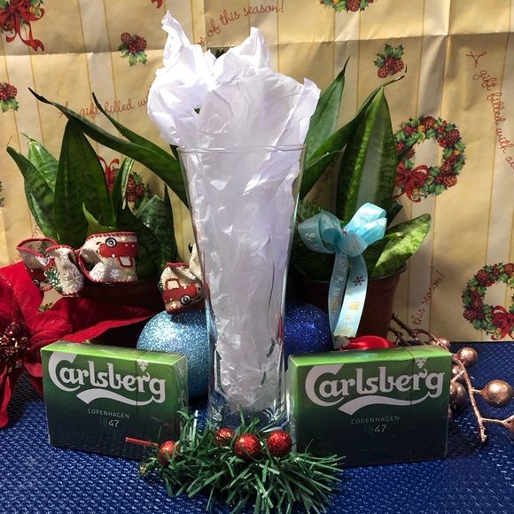 Carlsberg Set- Pilsner Glass & 2 Decks of Cards BNWT - Picture 9 of 12